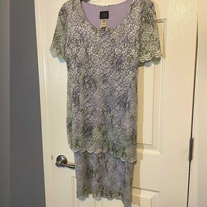 Teddi Petite vintage 90s Lace Midi Dress